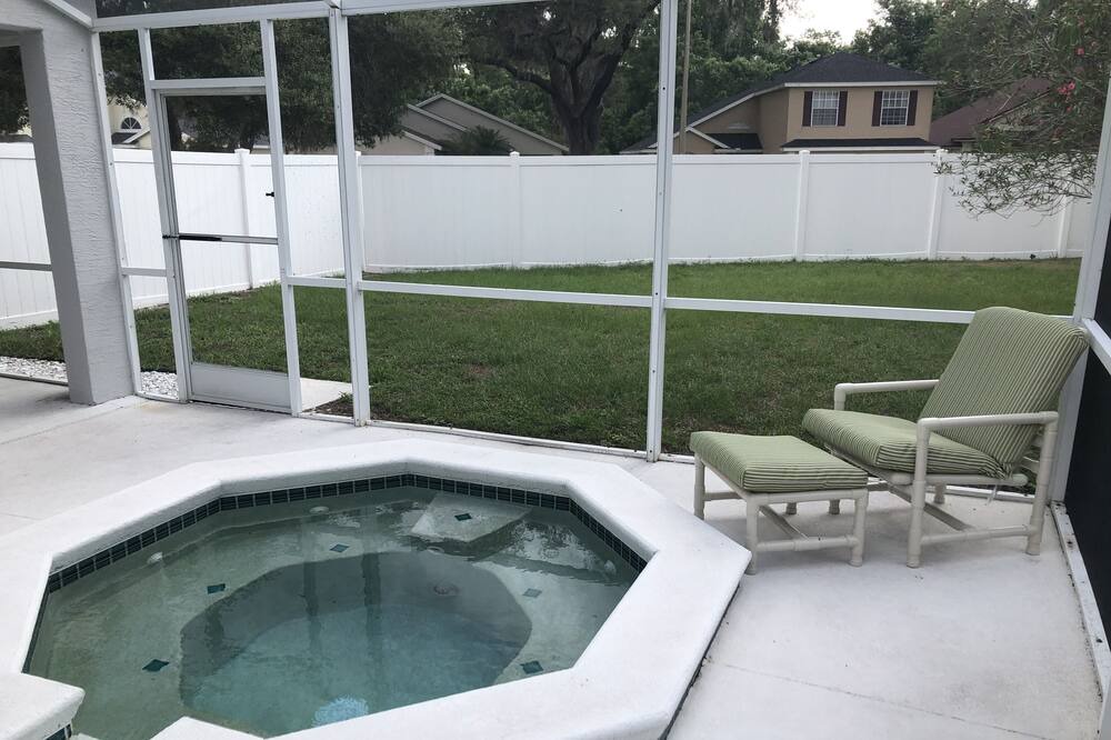 Photo of Others in Pinewood Country Estates