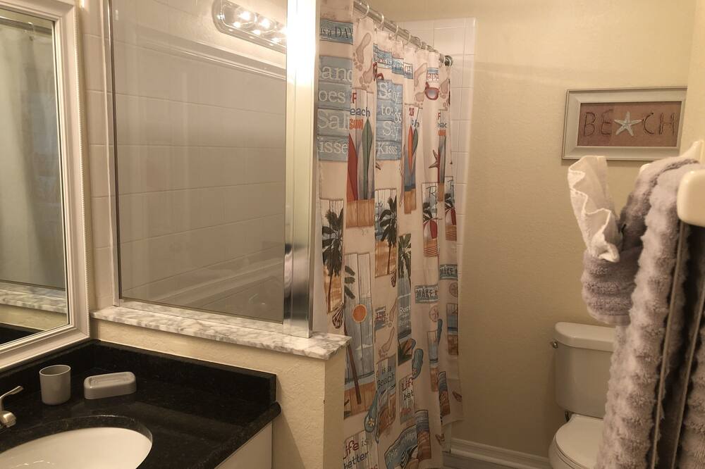 Photo of Bathroom in Pinewood Country Estates