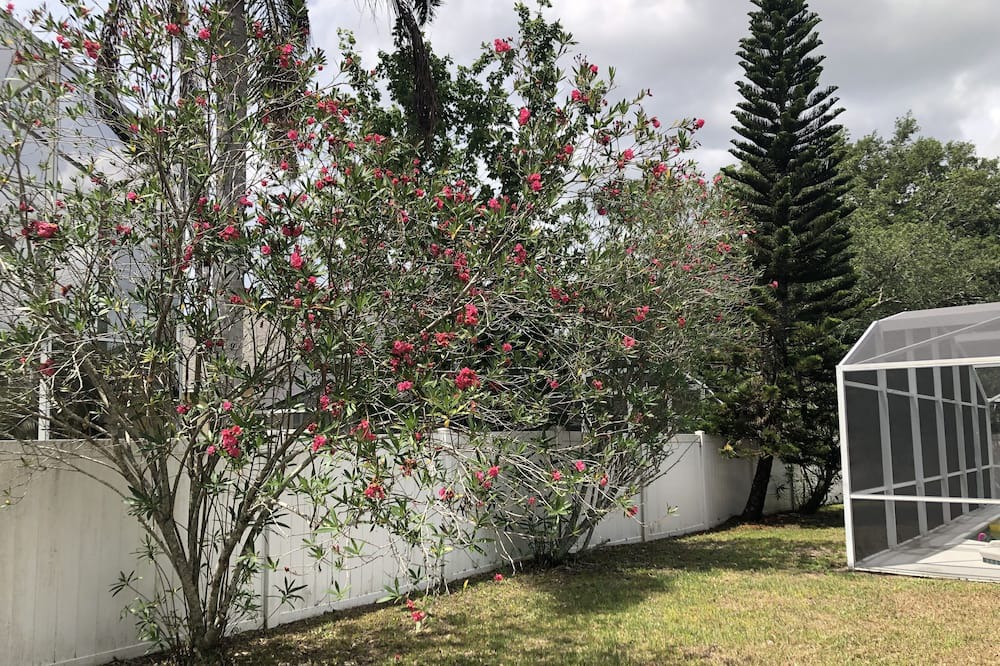 Photo of Outdoor in Pinewood Country Estates