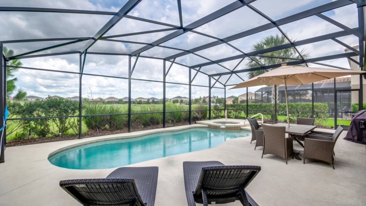Photo of Outdoor in Loughman