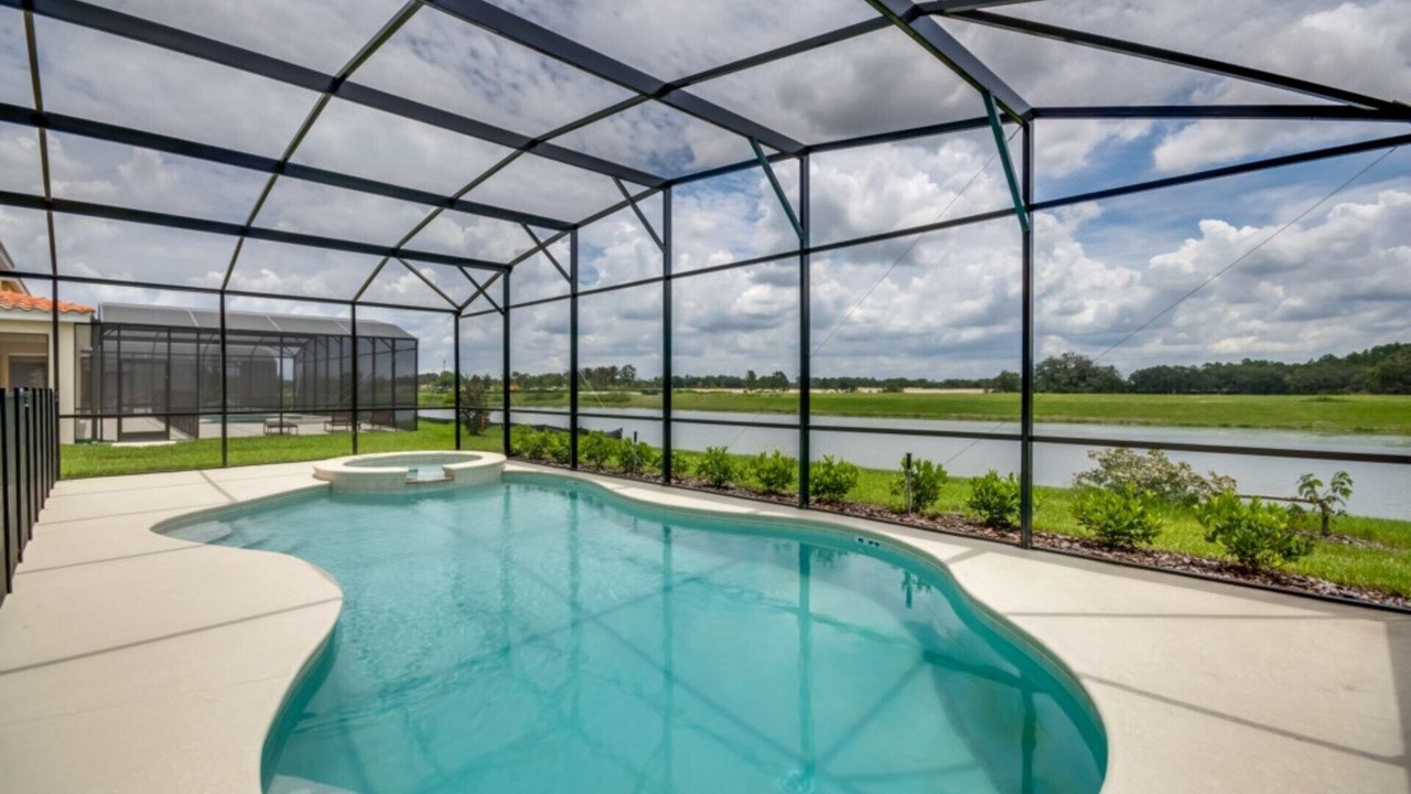 Photo of Outdoor in Loughman