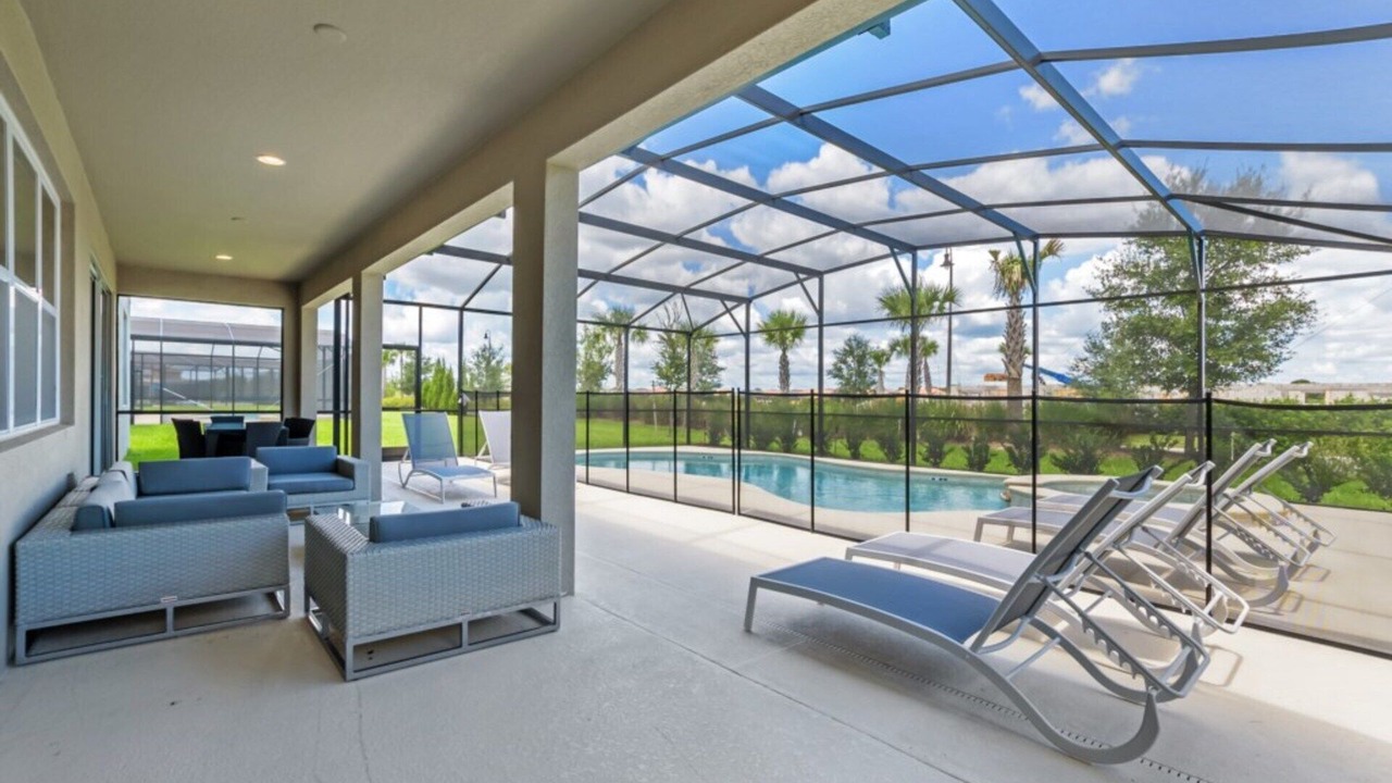 Photo of Outdoor in Loughman
