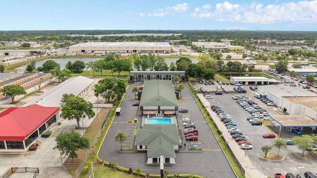 Photo of Outdoor in West Colonial