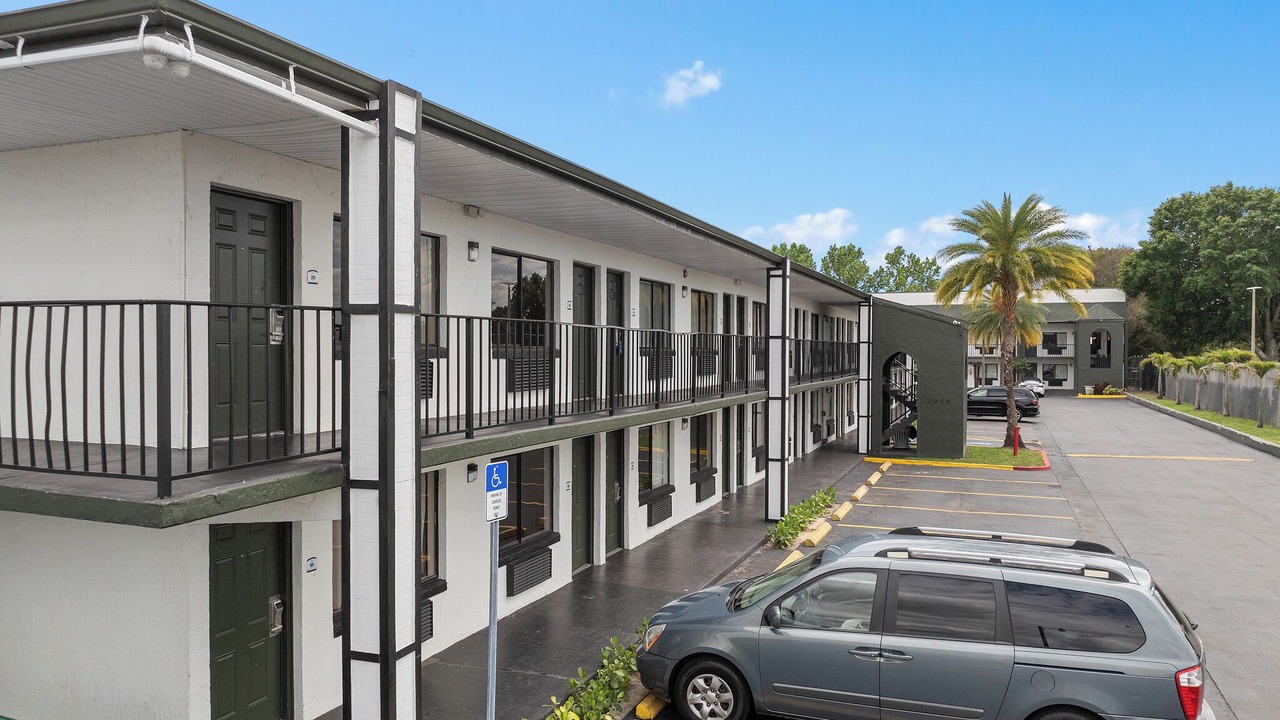 Photo of Outdoor in West Colonial
