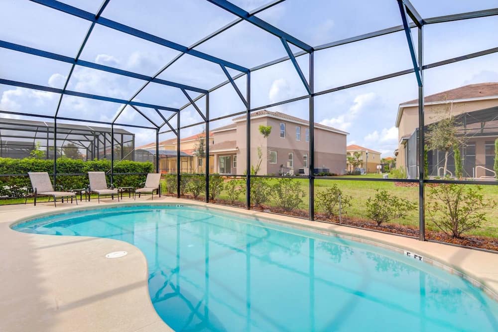 Photo of Outdoor in Loughman