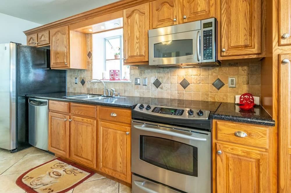 Photo of Kitchen in Ventura