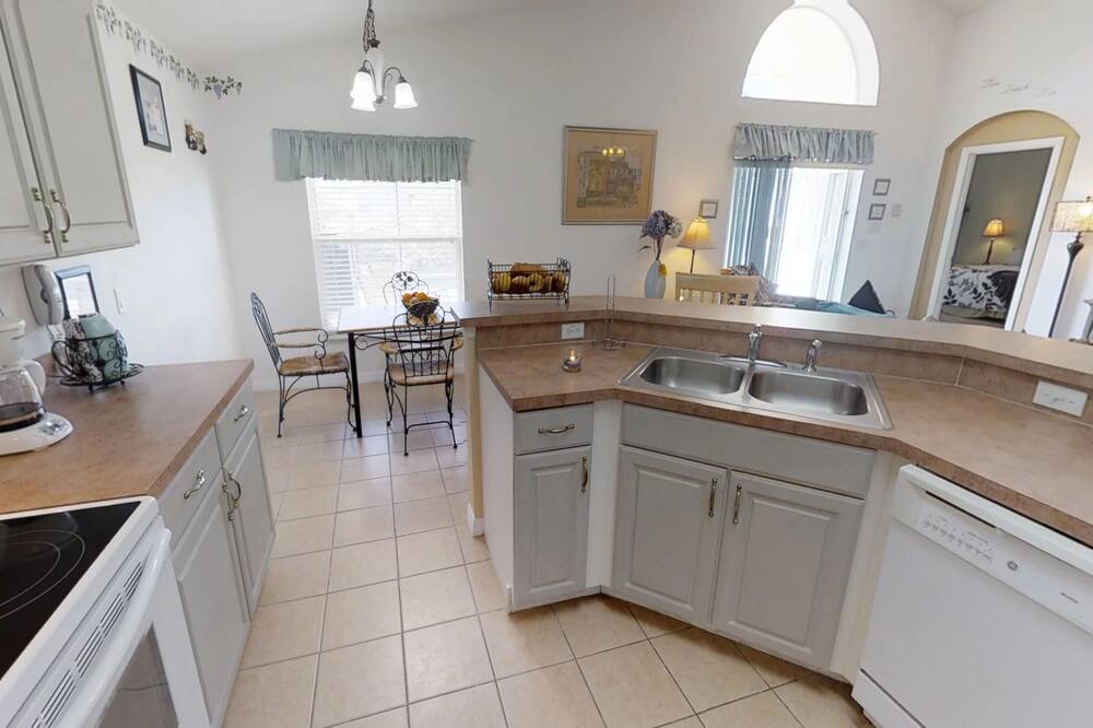 Photo of Kitchen in Highgate Park