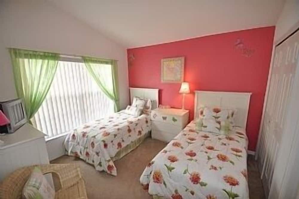 Photo of Bedroom in Highgate Park