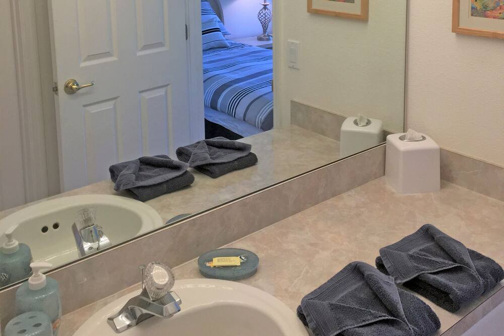 Photo of Bathroom in Cumbrian Lakes