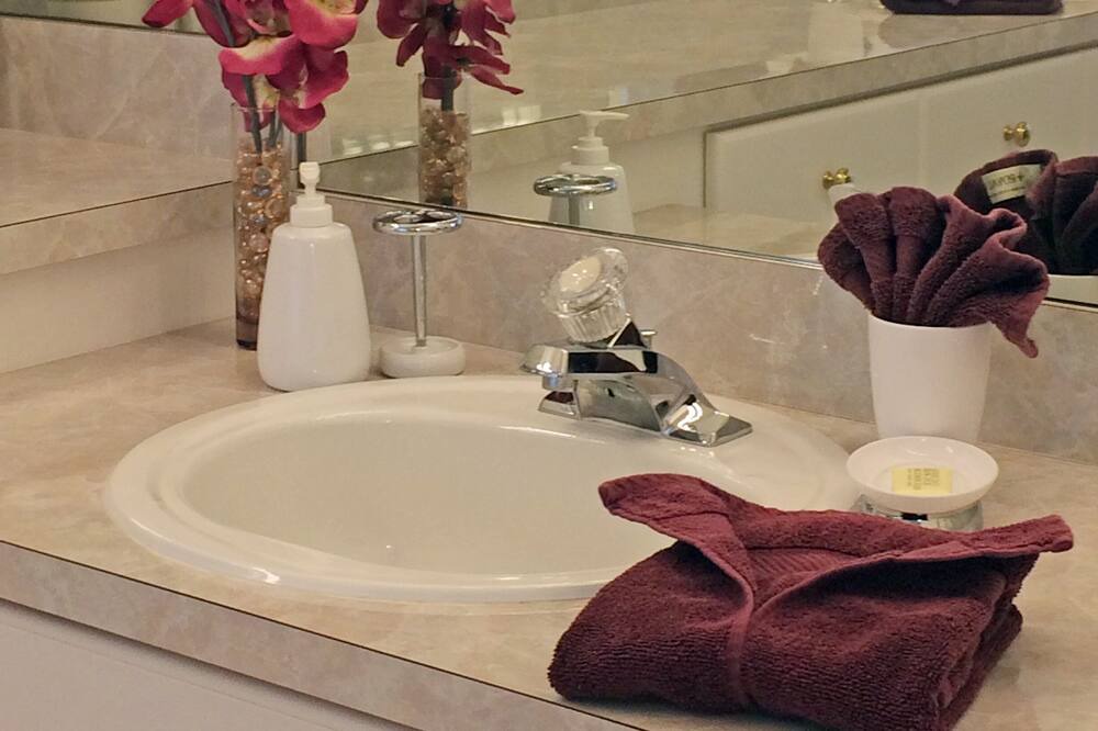 Photo of Bathroom in Cumbrian Lakes