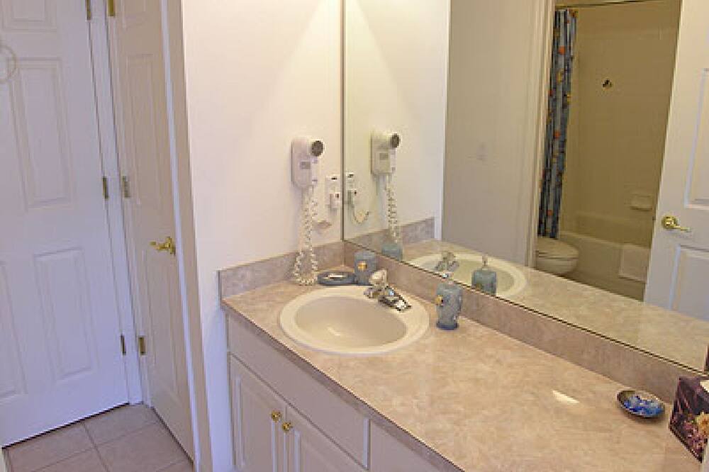 Photo of Bathroom in Cumbrian Lakes