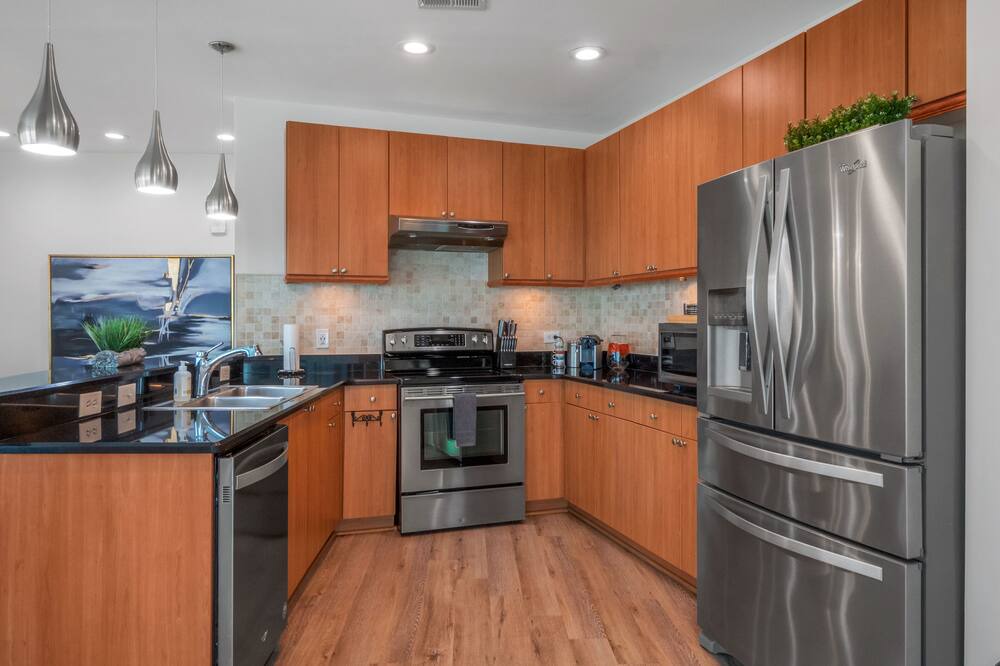 Photo of Kitchen in South Eola
