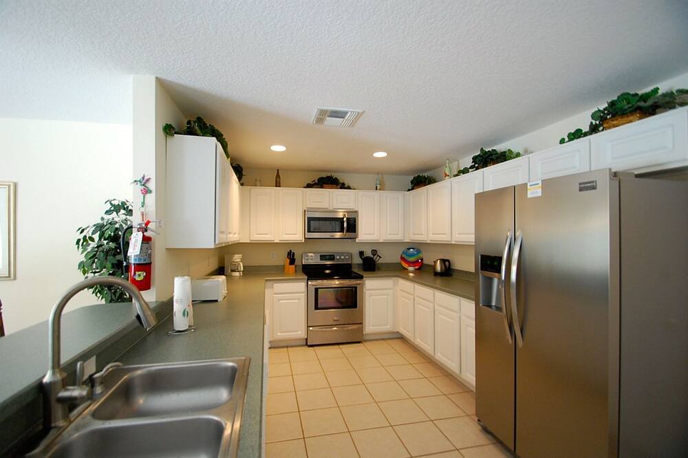Photo of Kitchen in Lake Wilson Preserve