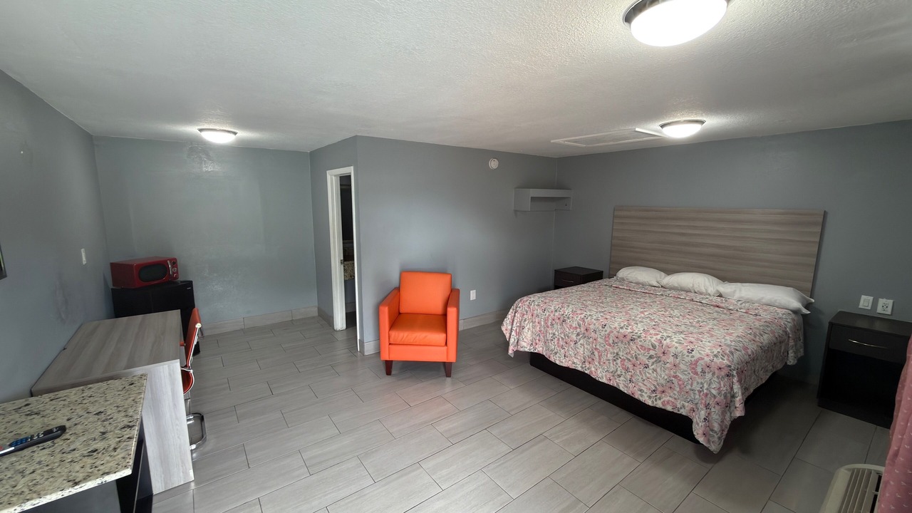 Photo of Bedroom in Historic Downtown Kissimmee