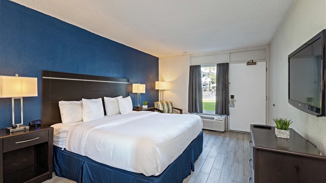 Photo of Bedroom in Altamonte Springs