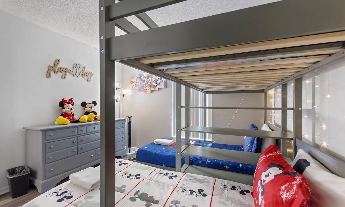 Photo of Others in Florida Pines