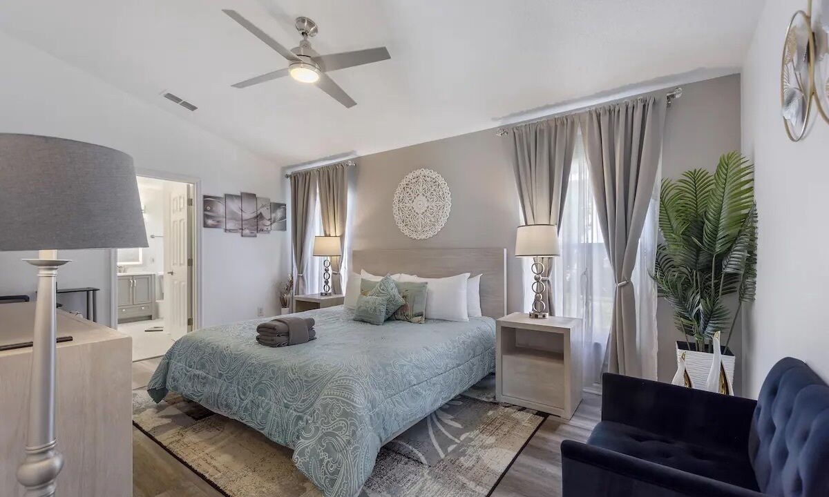 Photo of Others in Florida Pines