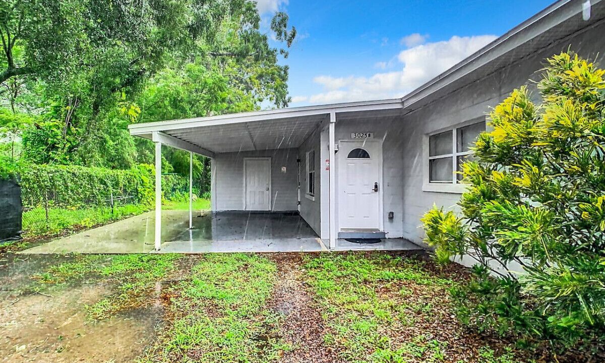 Photo of Outdoor in Lake Mann Estates