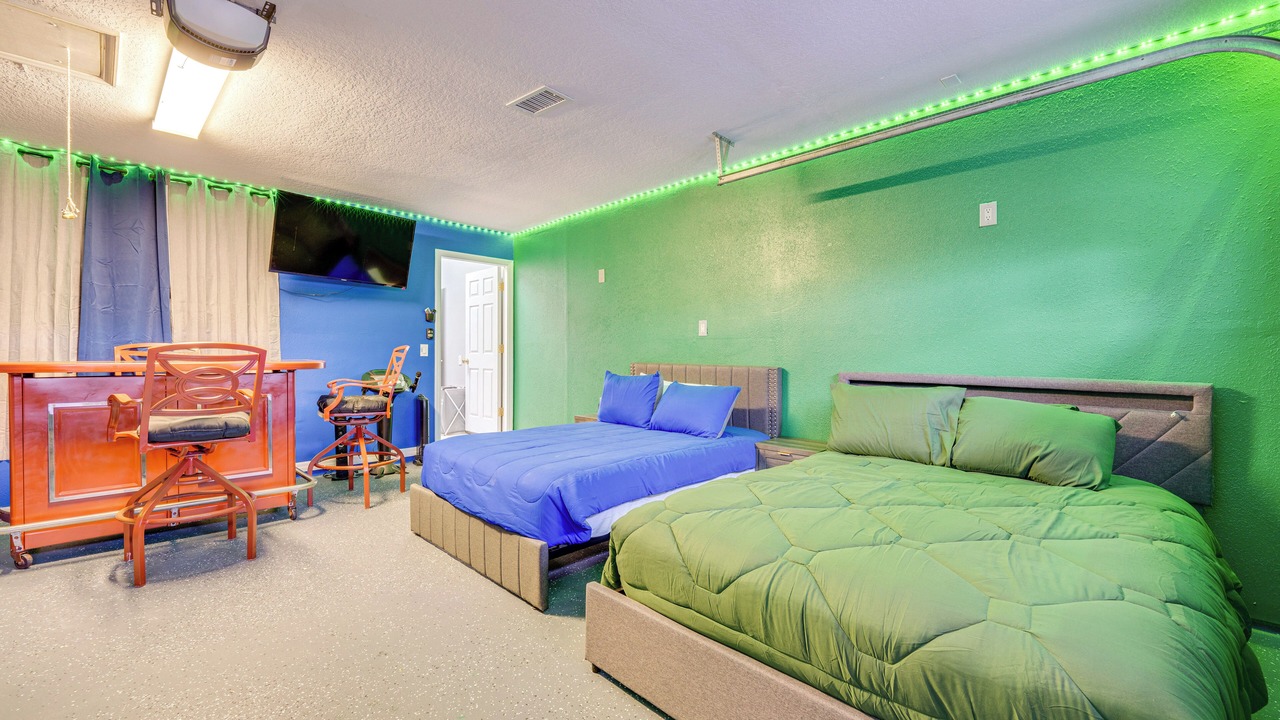 Photo of Bedroom in Ridgewood Lakes