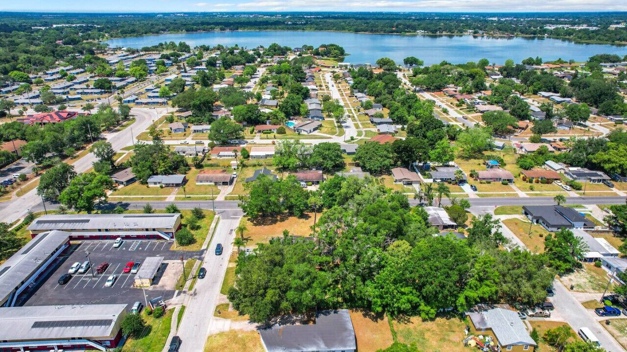 Photo of Outdoor in Lake Mann Estates