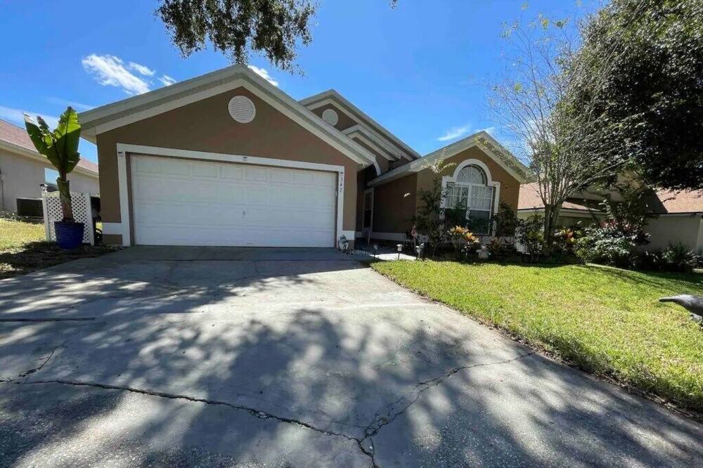 Photo of Others in Florida Pines