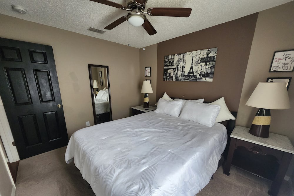 Photo of Others in Florida Pines