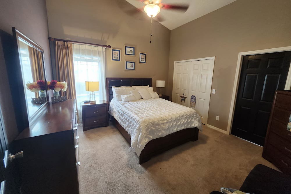 Photo of Others in Florida Pines