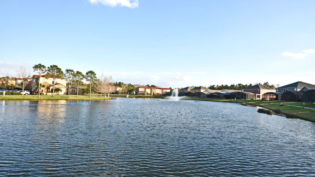 Photo of Outdoor in Lake Berkley