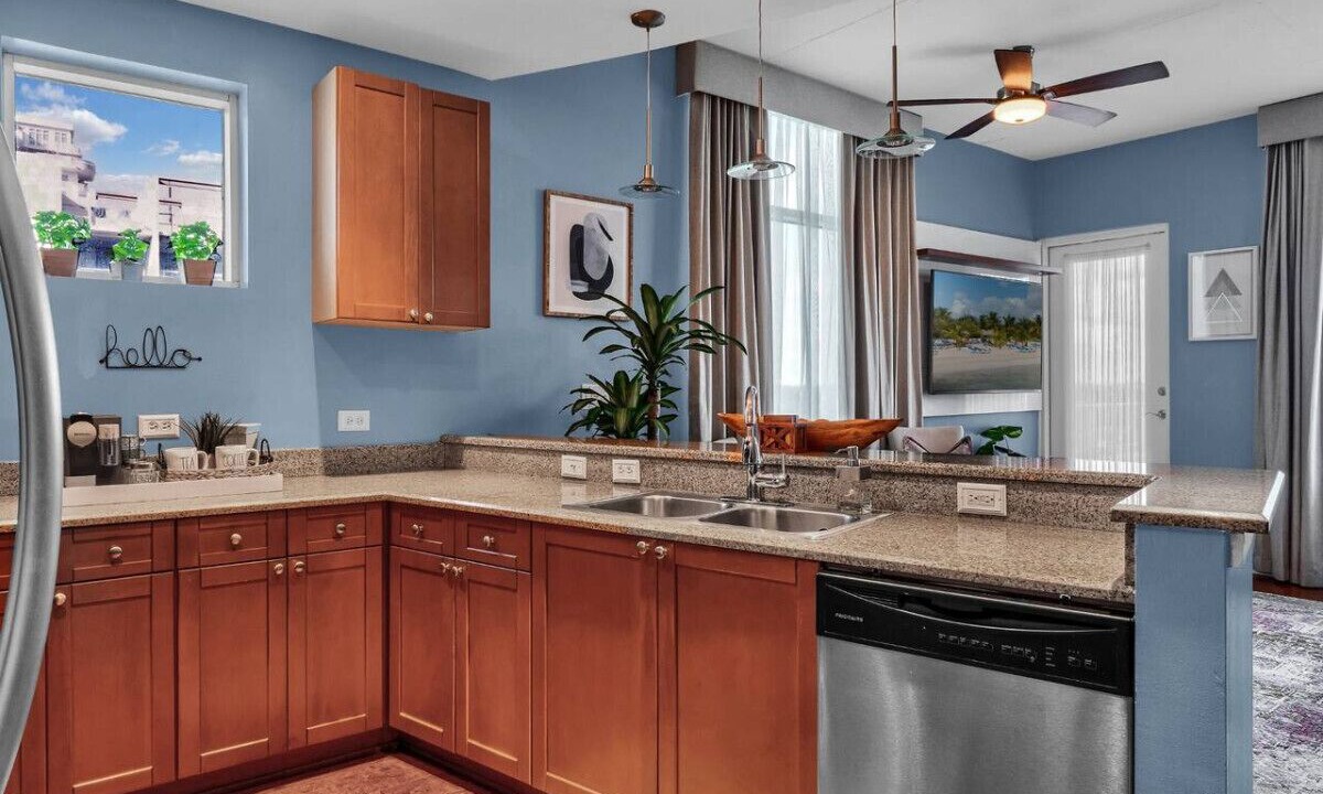 Photo of Kitchen in South Eola