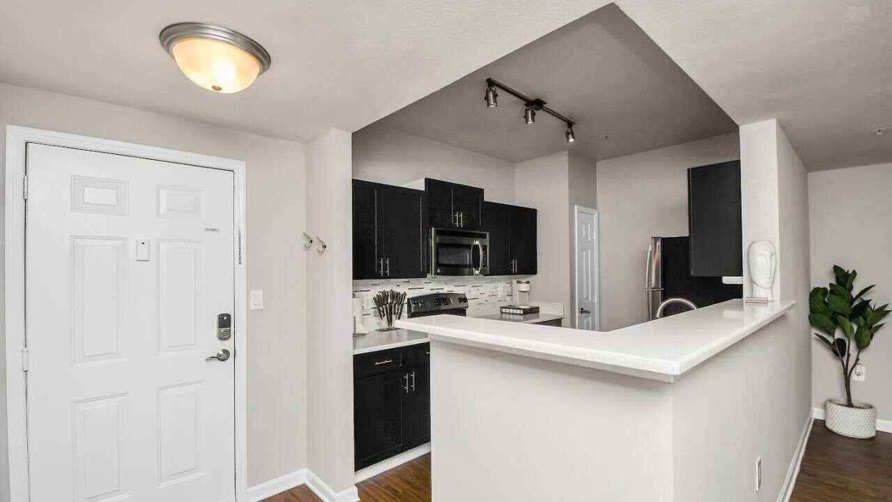 Photo of Kitchen in South Eola