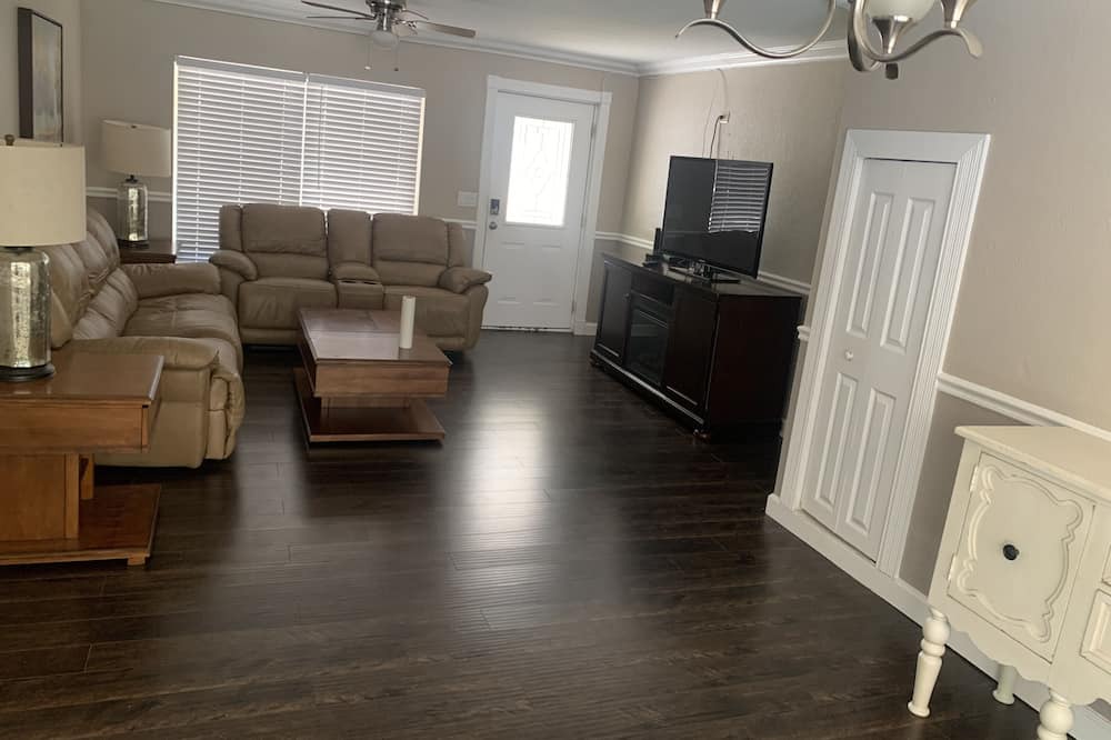 Photo of Livingroom in Altamonte Springs