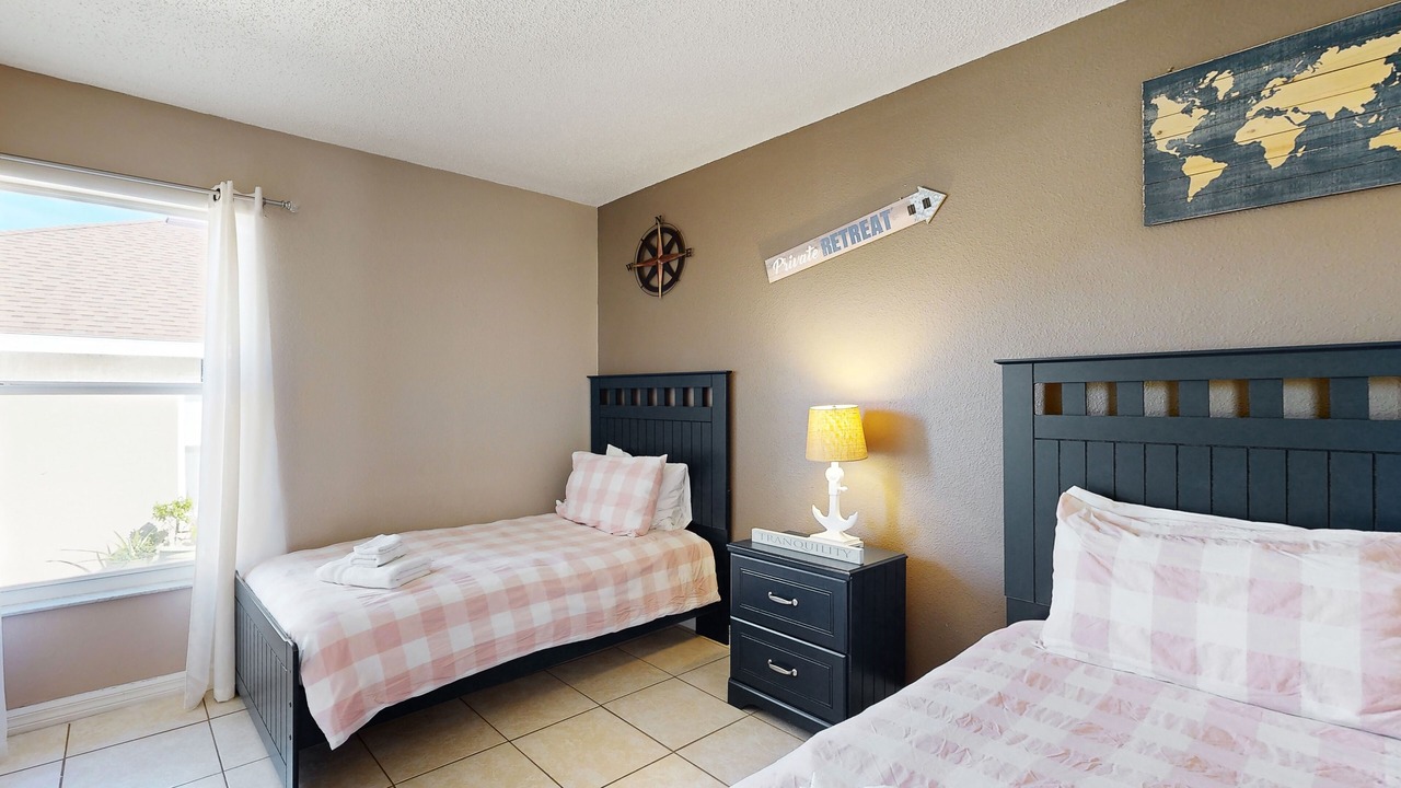 Photo of Others in Florida Pines