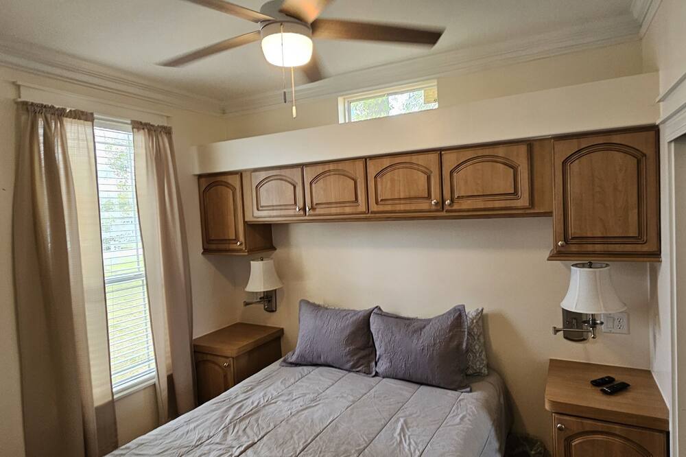 Photo of Bedroom in Mill Run