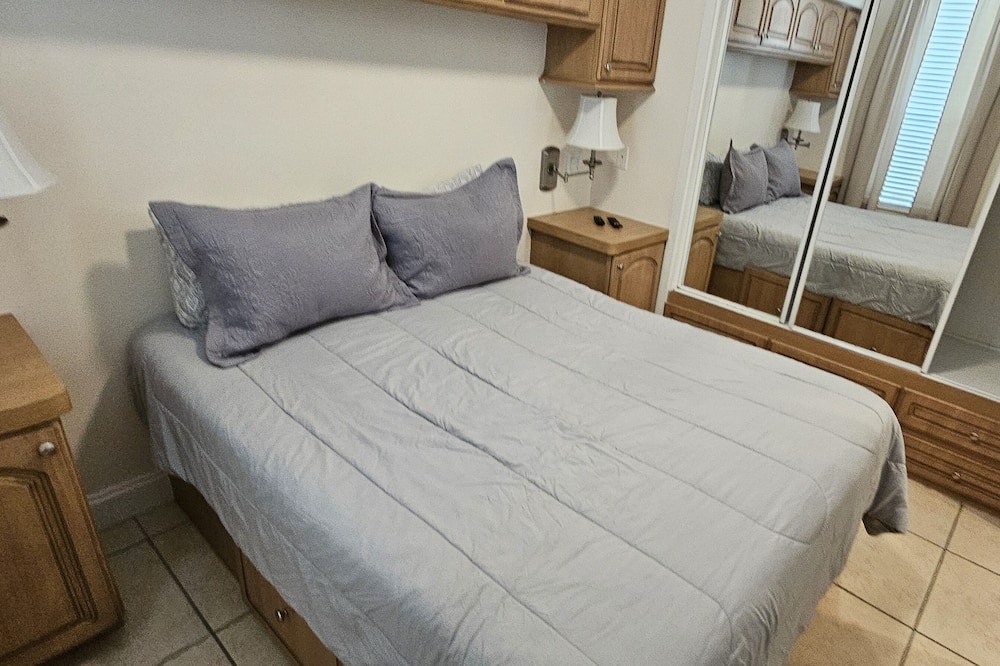 Photo of Bedroom in Mill Run