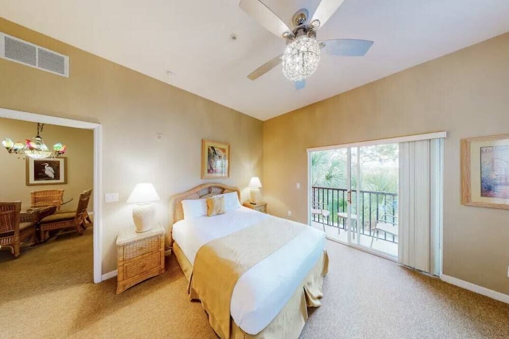 Photo of Bedroom in Bahama Bay