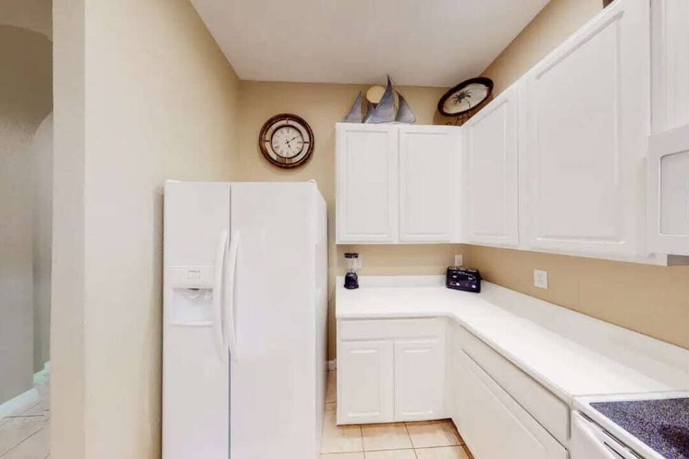 Photo of Kitchen in Bahama Bay