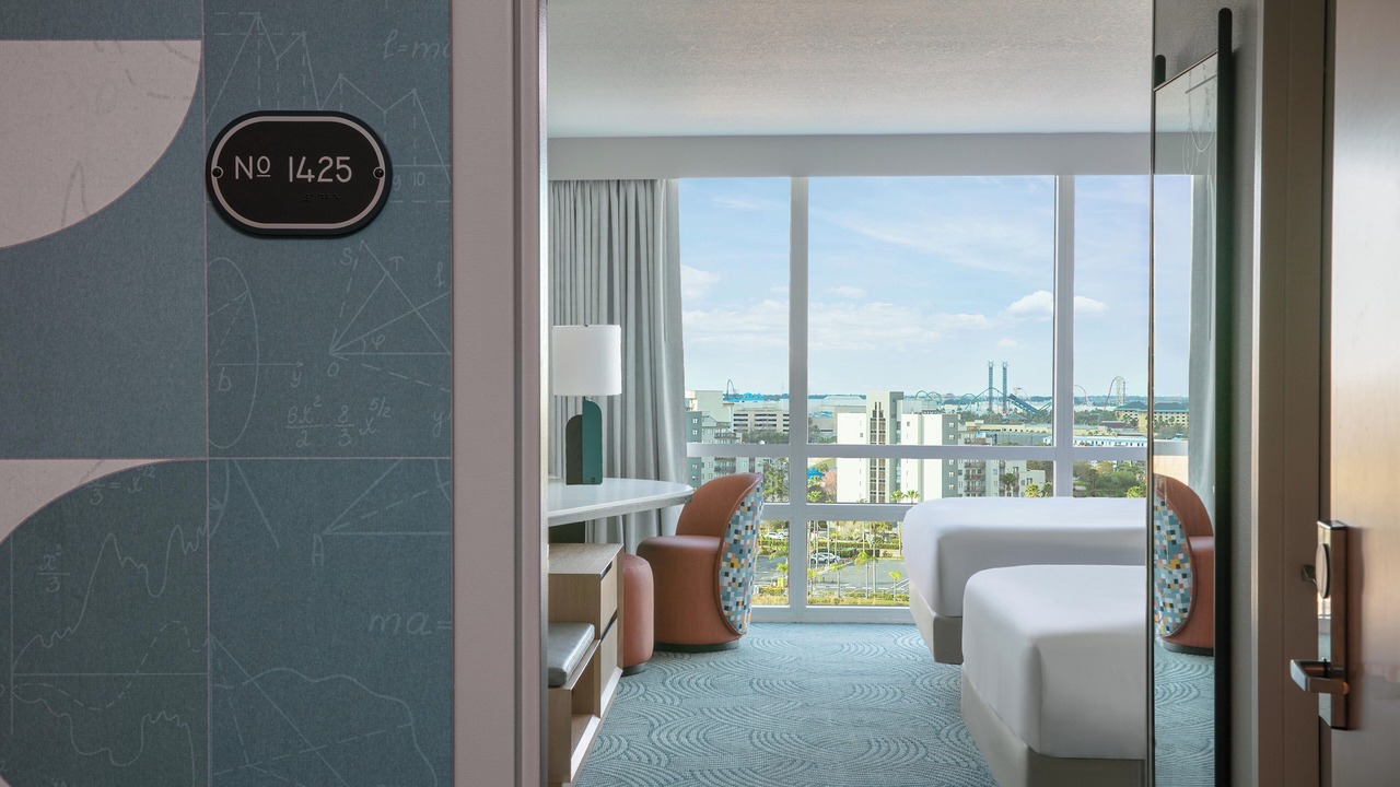 Photo of Bedroom in Florida Center