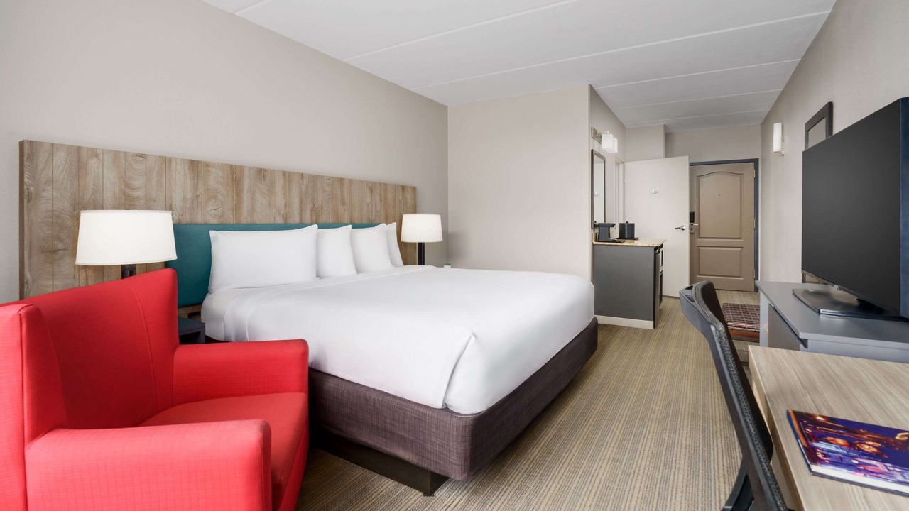 Photo of Bedroom in Airport North