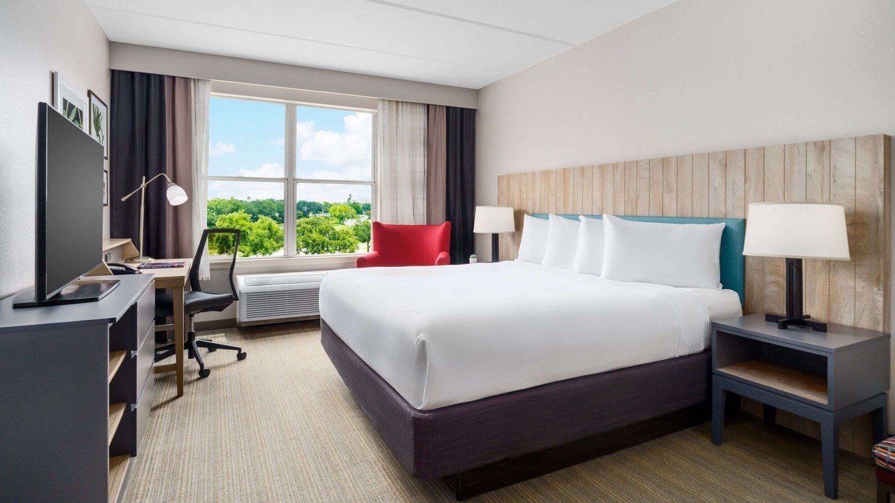 Photo of Bedroom in Airport North