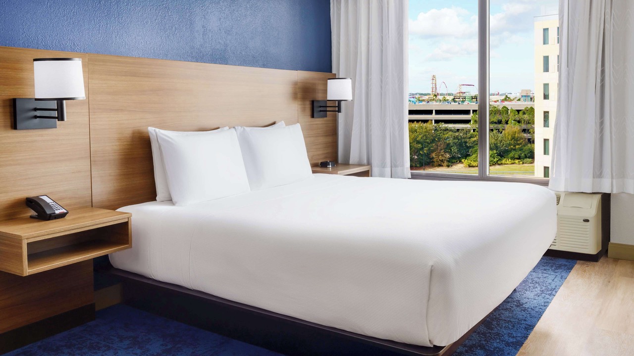 Photo of Bedroom in Florida Center