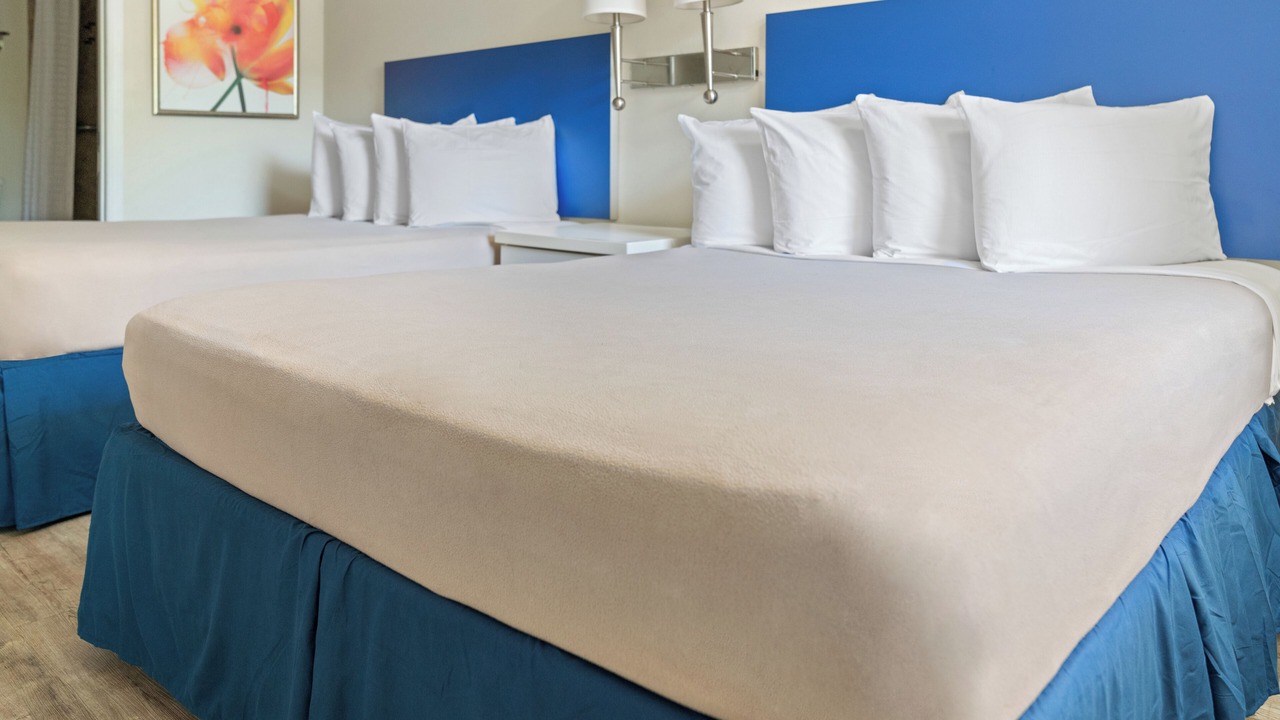 Photo of Bedroom in Florida Center