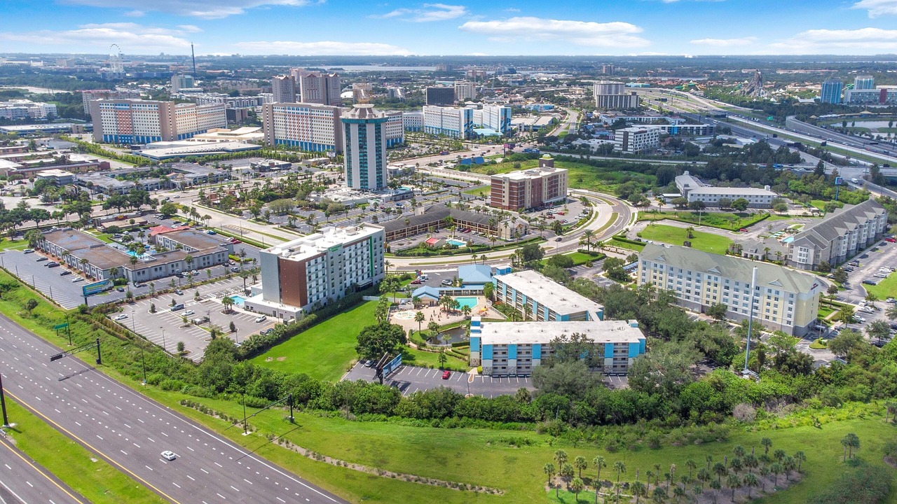 Photo of Buildings in Florida Center