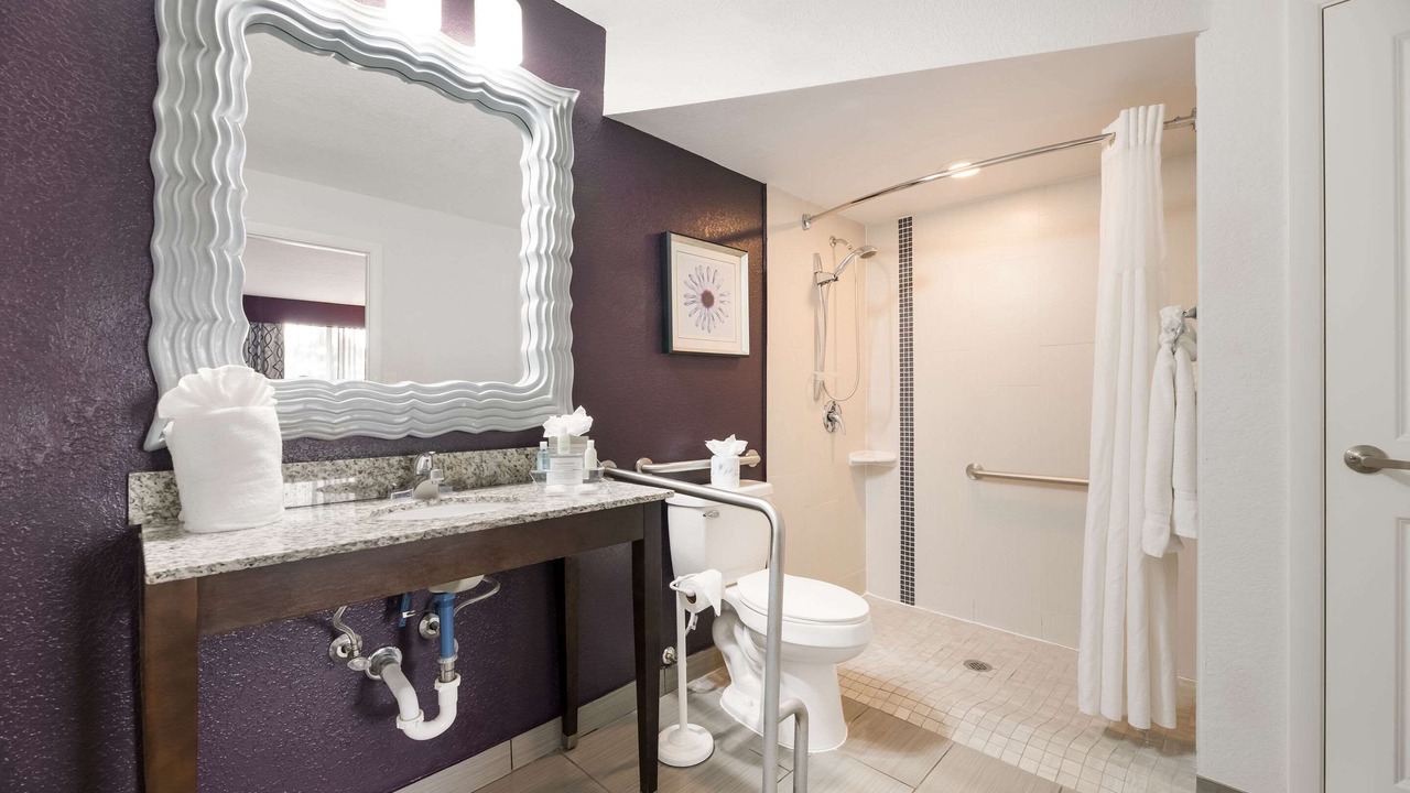Photo of Bathroom in Florida Center
