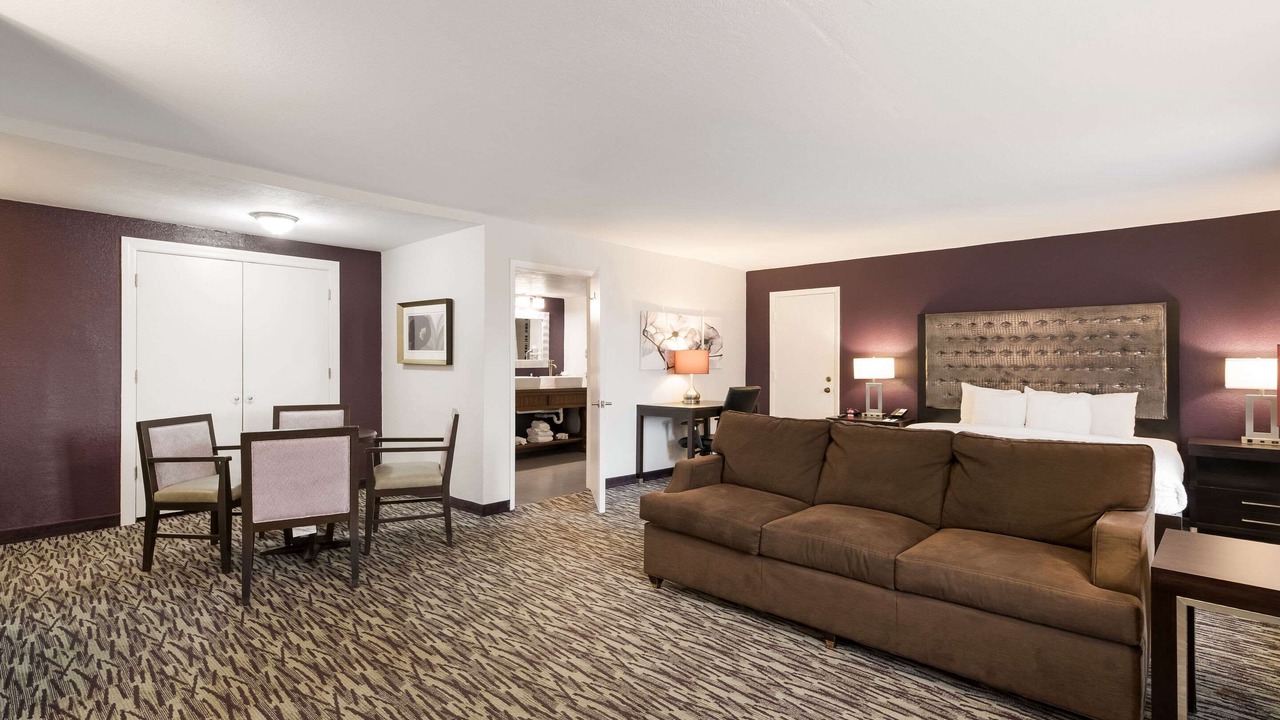 Photo of Bedroom in Florida Center