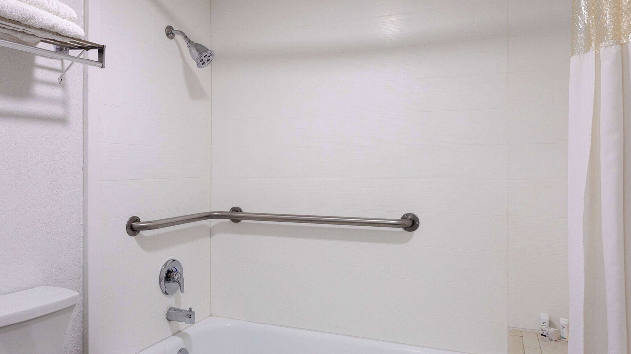 Photo of Bathroom in Altamonte Springs