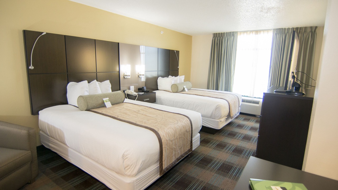 Photo of Bedroom in Airport North