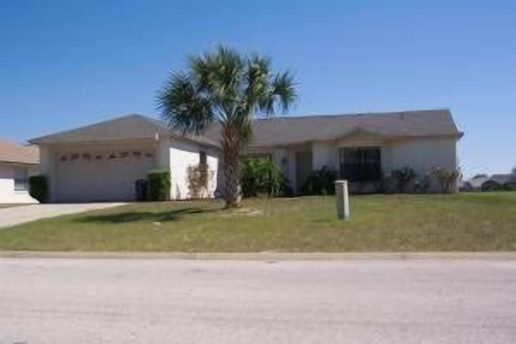 Photo of Buildings in Indian Ridge