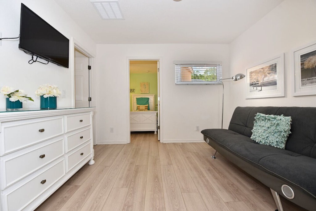 Photo of Livingroom in Watersong
