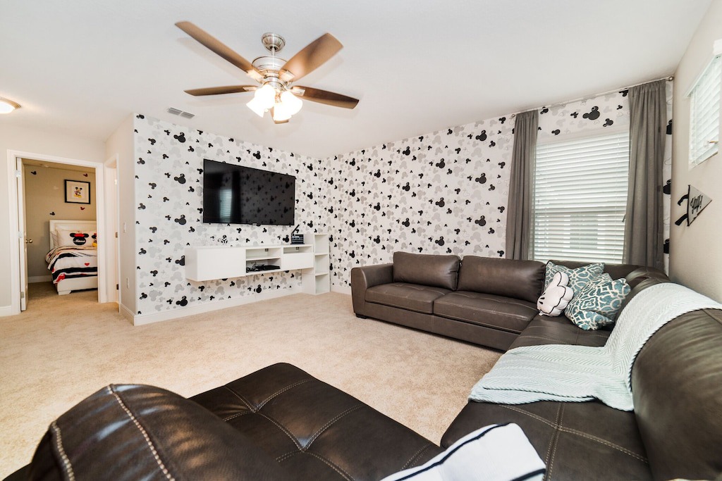 Photo of Livingroom in Loughman
