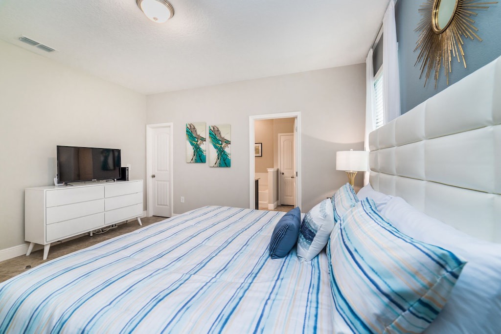 Photo of Bedroom in Loughman